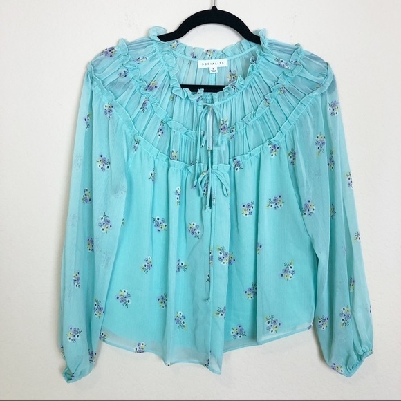New Socialite Floral Tie Neck Blouse in Mint Lavender - Picture 3 of 9